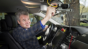 Was autonome Autos wahrnehmen, thematisiert Professor Christoph Stiller in seinem Vortrag beim Colloquium Fundamentale des KIT. (Bild: Patrick Langer, KIT) Was autonome Autos wahrnehmen, thematisiert Professor Christoph Stiller in seinem Vortrag beim Colloquium Fundamentale des KIT. (Bild: Patrick Langer, KIT)