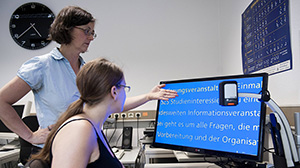 Technik unterstützt Inklusion in der Arbeitswelt (Foto: Sandra Göttisheim, KIT)