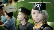 Diplomfeier bei der KIT-Kinder-Uni 2011