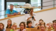 Kinder-Uni: Können Hubschrauber alleine fliegen?