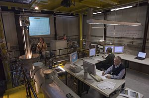 In der Quench-Anlage des Karlsruher Instituts für Technologie werden Versuche zur Sicherheit kerntechnischer Anlagen durchgeführt. (Foto: KIT)