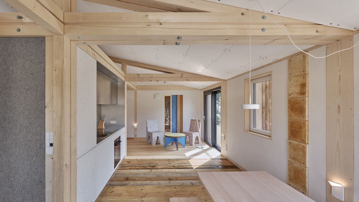 Holz, Weiden, Lehm: Ein Schwerpunkt der Wissenswoche „Architektur & Bautechnologie“ ist die Renaissance traditioneller, nachhaltiger Baustoffe. (Foto: Zooey Braun, SDE 2021-22) 