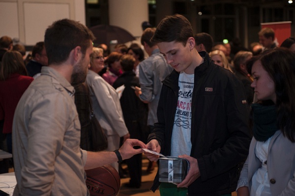 20121012-CN-04-012.jpg - Erstsemesterbegrüßung am Freitag, 12.Oktober 2012, im Kongresszentrum Karlsruhe,  Besuch der Informationsstände