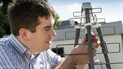 Dr. Frank Schröder focuses on astroparticle physics, in particular the radio measurement of high-energy cosmic radiation (photo: Markus Breig, KIT) Dr. Frank Schröder focuses on astroparticle physics, in particular the radio measurement of high-energy cosmic radiation (photo: Markus Breig, KIT)