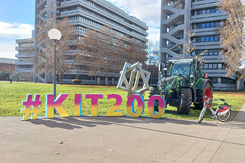 Viele interessierte Schüler*innen beim Studieninformationstag