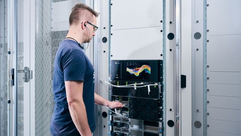 Turbo für den Computer: Rechnen mit Licht spart Zeit und Energie