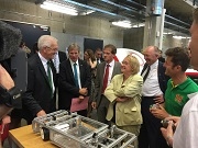 Ministerpräsident Winfried Kretschmann und Ministerin Theresia Bauer besuchen KIT-Zentrum Mobilitätsysteme