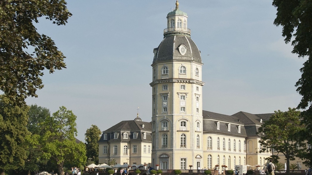 Karlsruher Schloss (Foto: Nicole Brinnel)