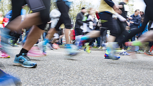 Sport fördert die Gesundheit. Exzessiv und zwanghaft betrieben wird er im Extremfall zur „Sportsucht“ – und kann krank machen. (Foto: Markus Breig, KIT)