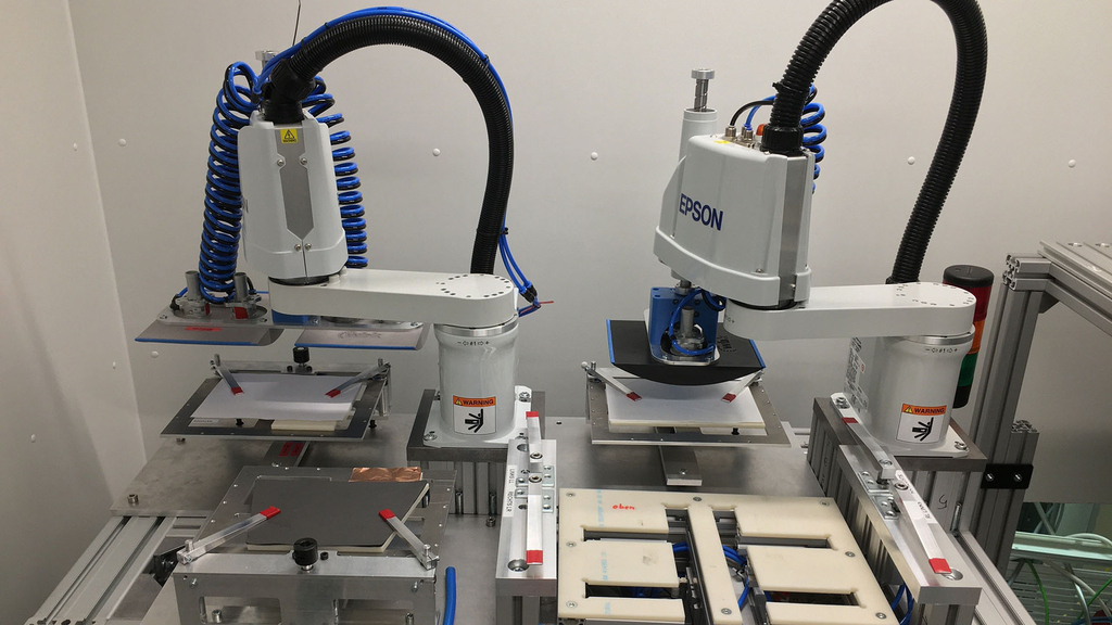 Batterieforschung der Zukunft: Stapelmodul des SmartBatteryMaker. 