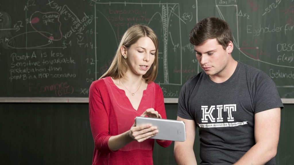 Hohe Zufriedenheit mit den Studienbedingungen am KIT