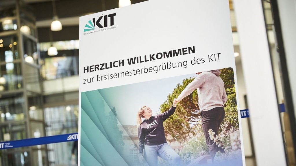 KIT begrüßt 4 531 Studienanfängerinnen und -anfänger