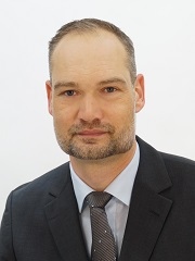 Prof. Dr.-Ing Markus O. Golder am IFL