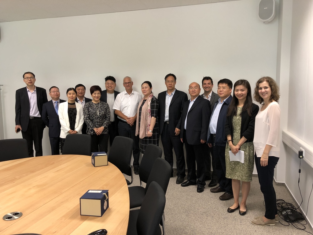 Delegation chinesischer Unternehmer aus der Henan Provinz zu Besuch am KIT