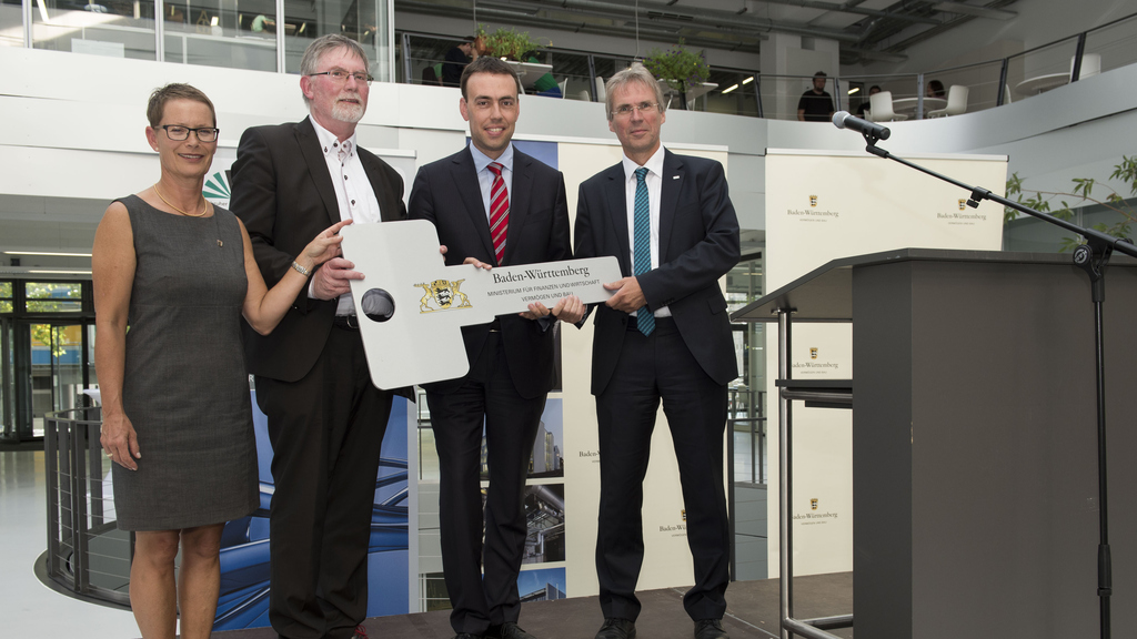 Neues Kollegiengebäude Mathematik am KIt eröffnet