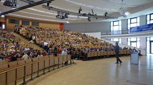 Rund 600 Gymnasiasten von über zwanzig Gymnasien zwischen Bühl und Heidelberg kamen zur 2. NwT-Schülervorlesung ans KIT