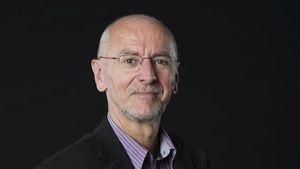 Armin Grunwald. Der Physiker und Philosoph ist Leiter des Büros für Technikfolgen-Abschätzung beim Deutschen Bundestag (TAB) sowie des Instituts für Technikfolgenabschätzung und Systemanalyse (ITAS) am KIT