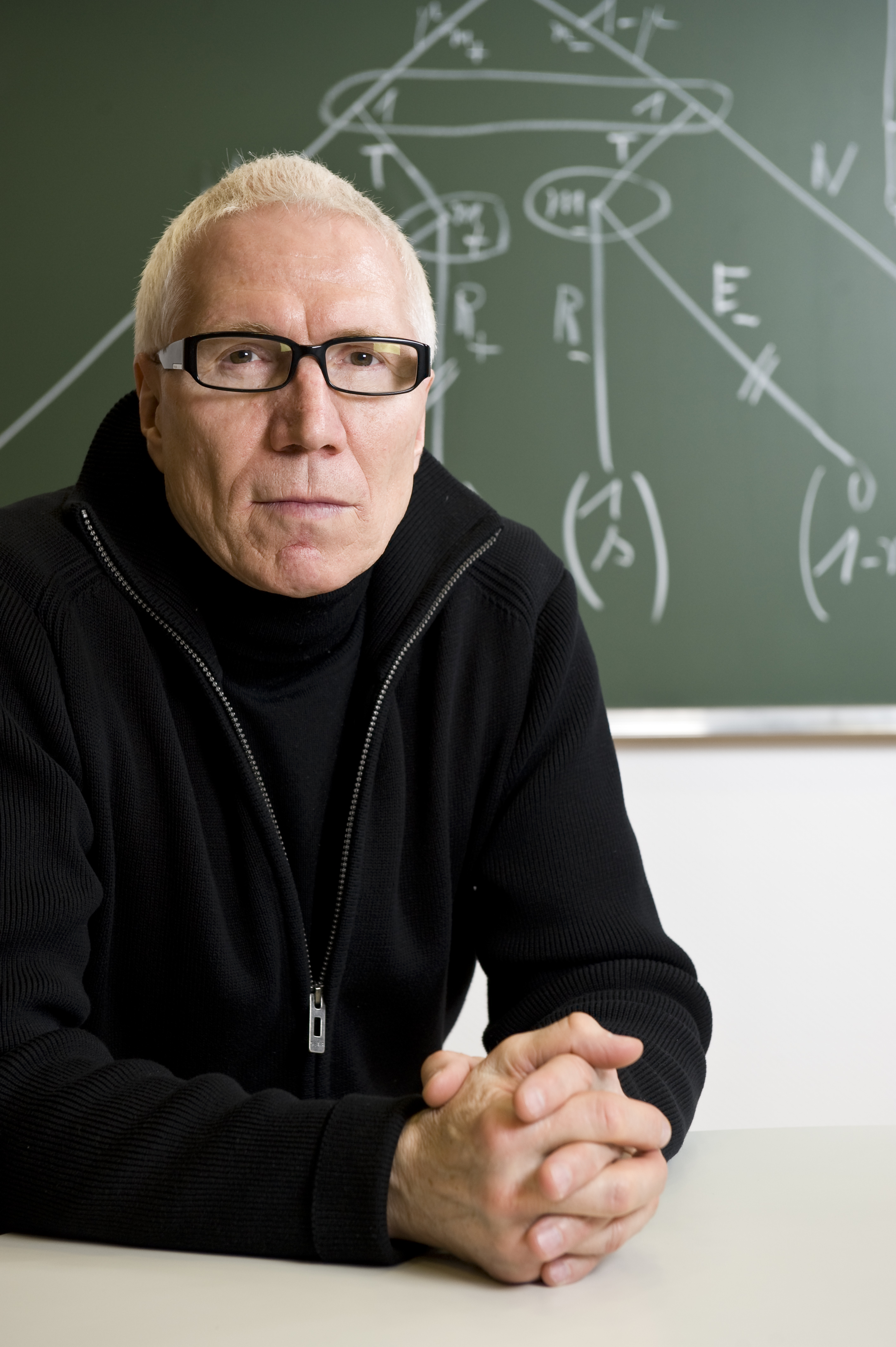 Professor Werner G&uuml;th