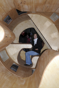 Schlafen, kochen, arbeiten auf sieben Quadratmetern