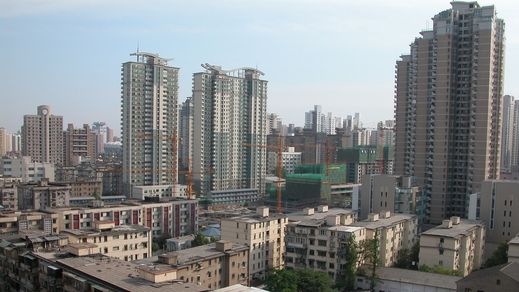 Besonders in den boomenden Megastädten der Welt – wie hier in Shanghai – birgt der Immobiliensektor ein enormes Nachhaltigkeitspotential (Bild: David Lorenz / KIT)