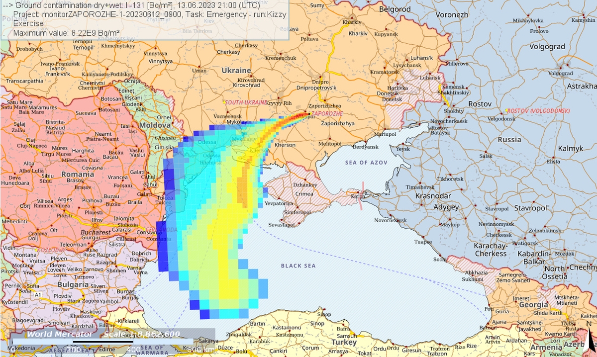 Der Screenshot zeigt die Berechnung eines nuklearen Fallouts auf einer Karte von Südosteuropa. Die "Wolke" dehnt sich von der Sudukraine über das Schwarze Meer bis an die Ostküste von Rumänien aus und erreicht im Süden beinahe die Türkei.