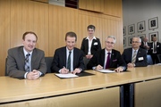 Unterzeichnung des Memorandum of Understanding Unterzeichnung des Memorandum of Understanding