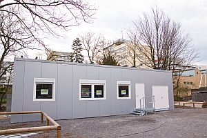 Im Bau: Das „Smart Home“ auf dem Gelände des KIT. (Foto: Gabi Zachmann ) 