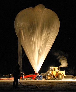 Die Atmosphärenforschungen über Nordskandinavien mit einem ballongetragenen Infrarot-Spektrometer bestätigen die bestehenden Modelle der polaren Ozonchemie. (Foto: MIPAS-B-Team, KIT)