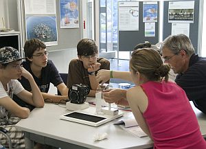 Energiekonzepte für die Zukunft – Schülerinnen und Schüler diskutieren (Foto: Jana Mayer)