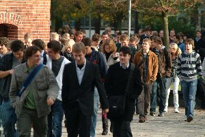 Über 4.900 Erstsemester erobern den Campus. (Foto: Hagen Buchwald)