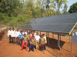 Die fertige Photovoltaikanlage in  Gnasika (Foto: EWB)