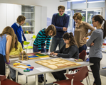 In der Lehrerbildung arbeiten KIT und PH seit vielen Jahren zusammen, auch in den Schülerlaboren des KIT und den Lehr-Lern-Laboren der PH (Foto: Manuel Balzer, KIT)