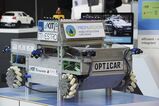 Das „OPTICAR“- Fahrzeug soll zur Erprobung neuer Technologien der Umweltwahrnehmung beim Autonomen Fahren dienen. (Bild: KIT)