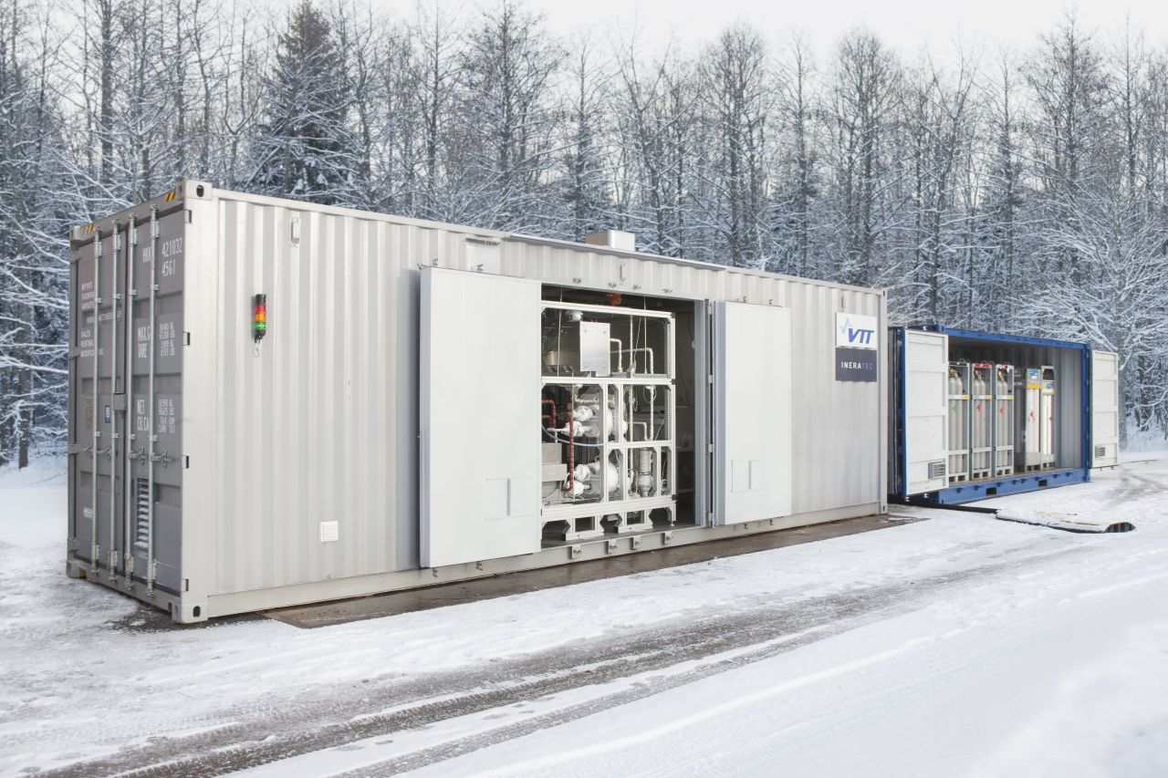 The compact pilot plant used in the SOLETAIR project is designed for decentralized production, fits into a shipping container, and can be extended modularly.  (Photo: VTT)