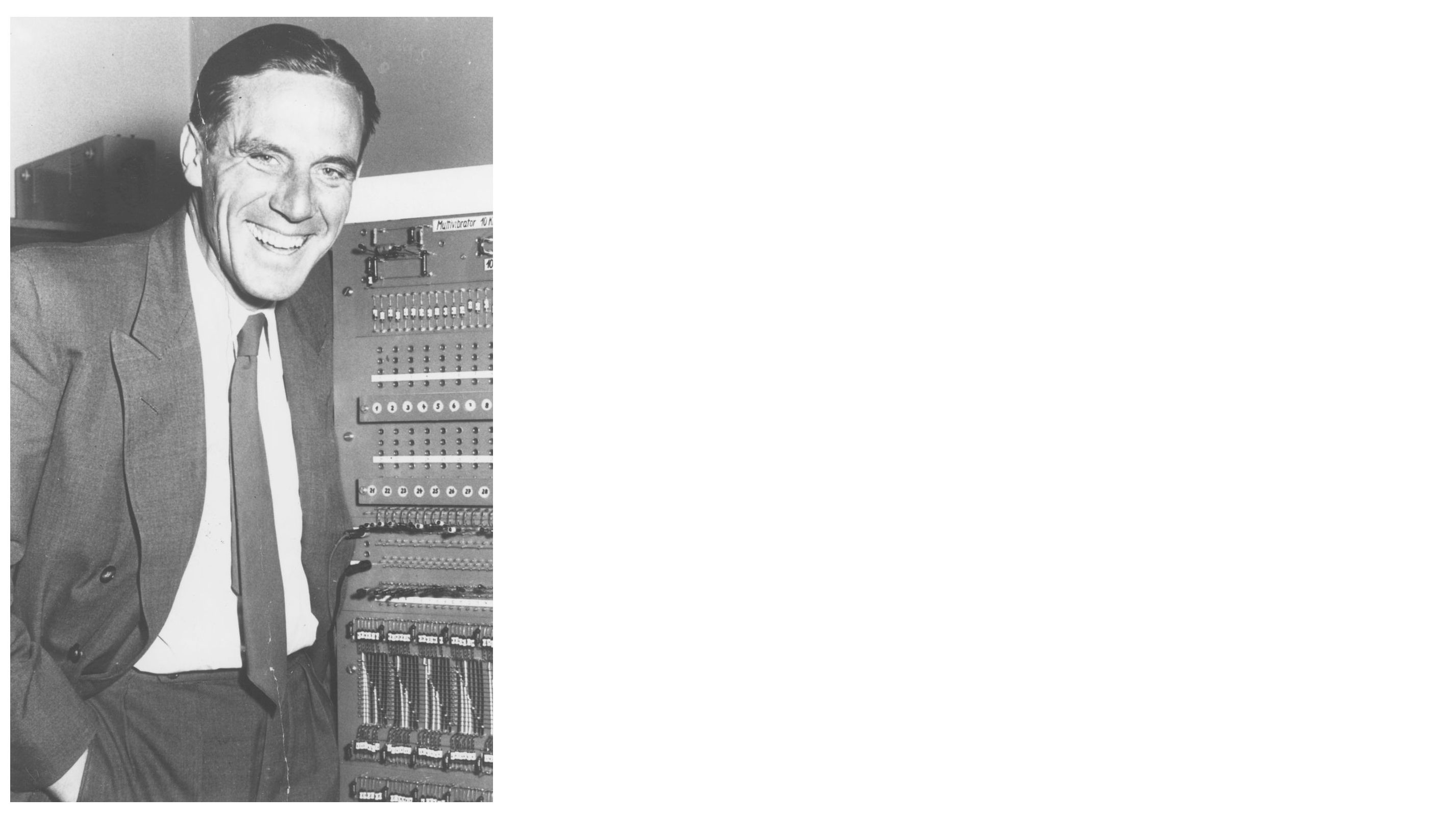 Karl Steinbuch 1958 bei seiner Verabschiedung von der Firma Standard Elektrik Lorenz. (Foto: KIT-Archiv).