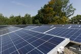 Solarenergie und künftige Speicher: Um die Energieforschung am KIT dreht sich die nächste Ausgabe von „KIT im Rathaus“ (Foto: Tanja Meißner, KIT)