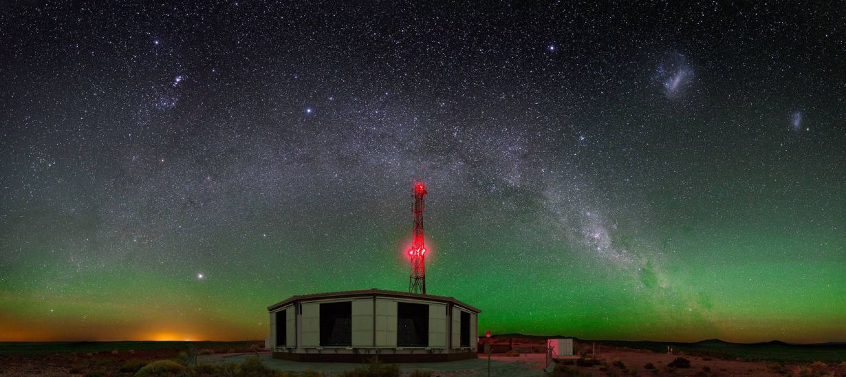 Das Pierre-Auger-Observatorium in der argentinischen Pampa misst die höchstenergetische Komponente der kosmischen Strahlung (Bildquelle: KIT)