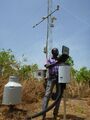 Ein Netz von Wetterstationen in Burkina Faso und Kenia liefert die Daten für die Modelle der Forschungsgruppe „Klimawandel und Gesundheit in Afrika südlich der Sahara“.  (Foto: Harald Kunstmann, KIT)