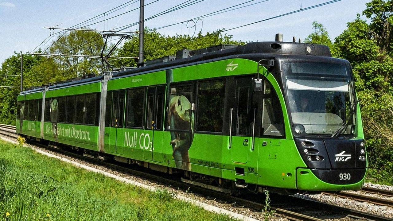 Ziel von LogIKTram ist es, mehr Güterverkehr auf die Schiene zu verlagern – und so zu einer besseren Verkehrsklimabilanz beizutragen. (Foto: Paul Gärtner, KVV) 