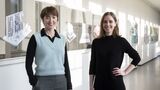 Neues Professuren-Tandem am KIT: Architektin Caroline Karmann (links) und Informatikerin Kathrin Gerling (rechts) forschen gemeinsam. (Foto: Tanja Meißner, KIT) 